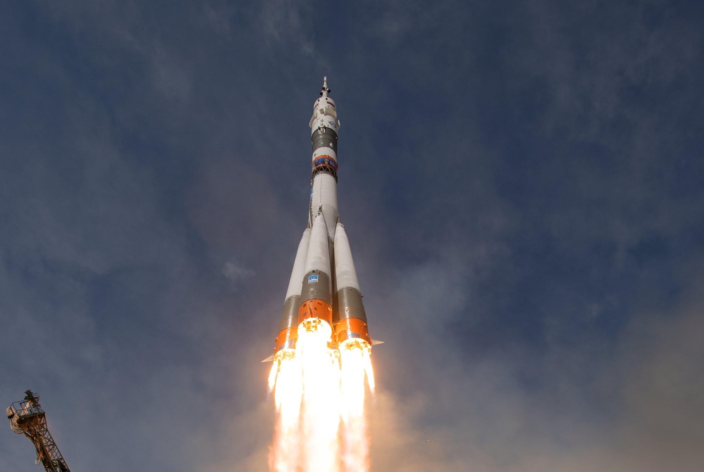Sojus-Rakete startet