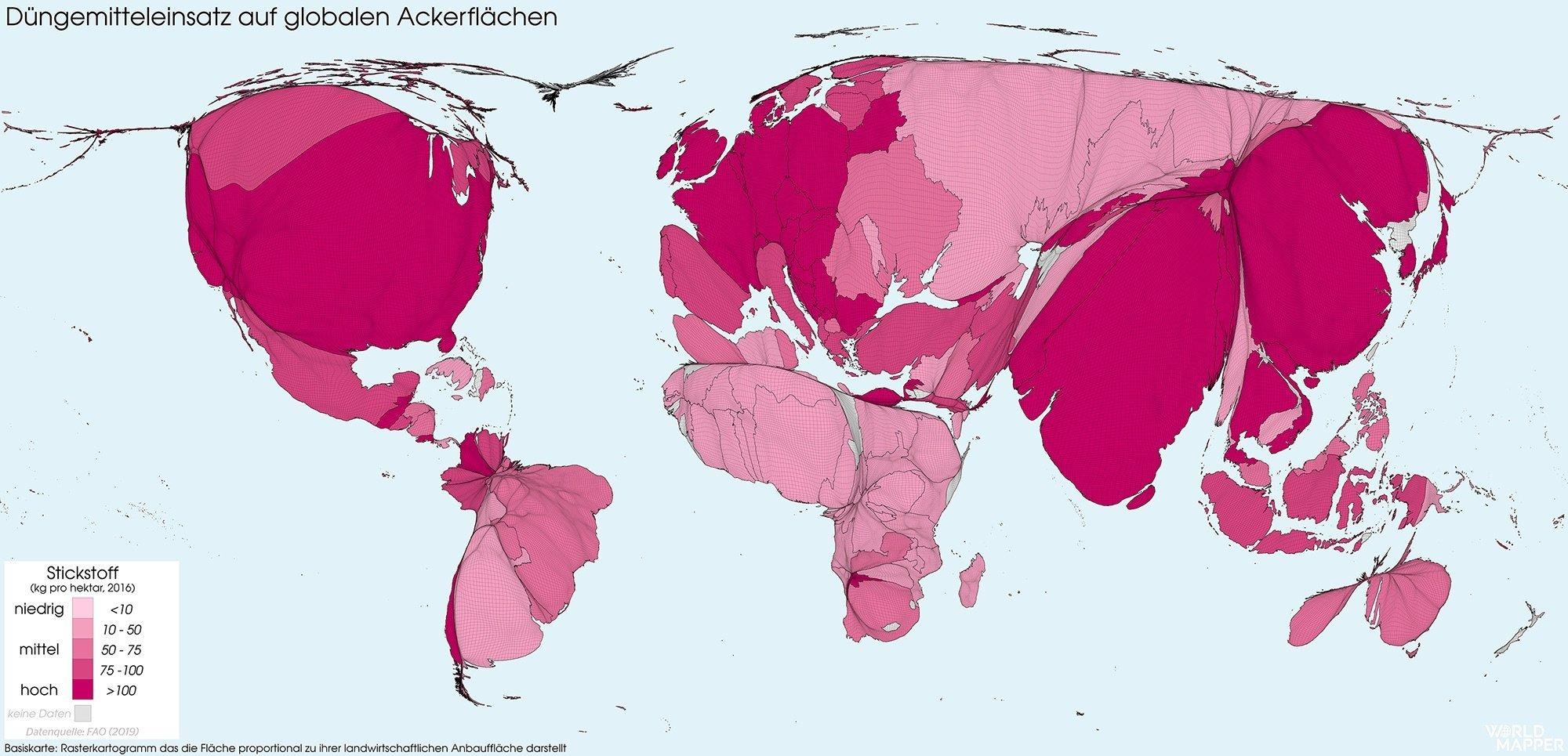 Diese Karte zeigt den Einsatz von Stickstoffdünger pro Hektar weltweit. Die Größe der Länder ist relativ zur Agrarfläche variiert.