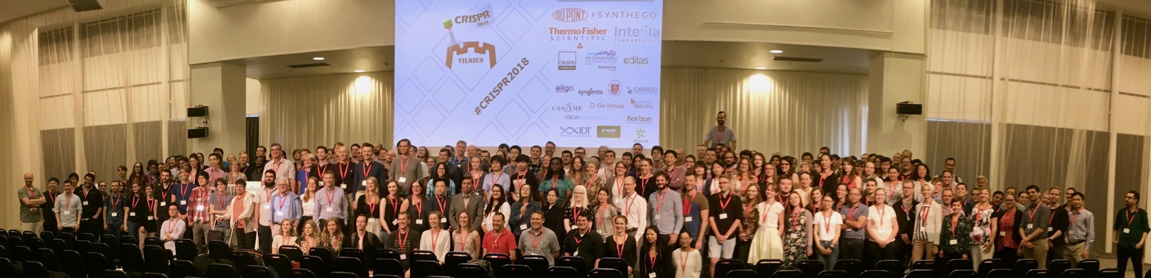 Gruppenbild der Teilnehmer der zehnten CRISPR-Konferenz in Vilnius, Litauen, 22. Juni 2018.