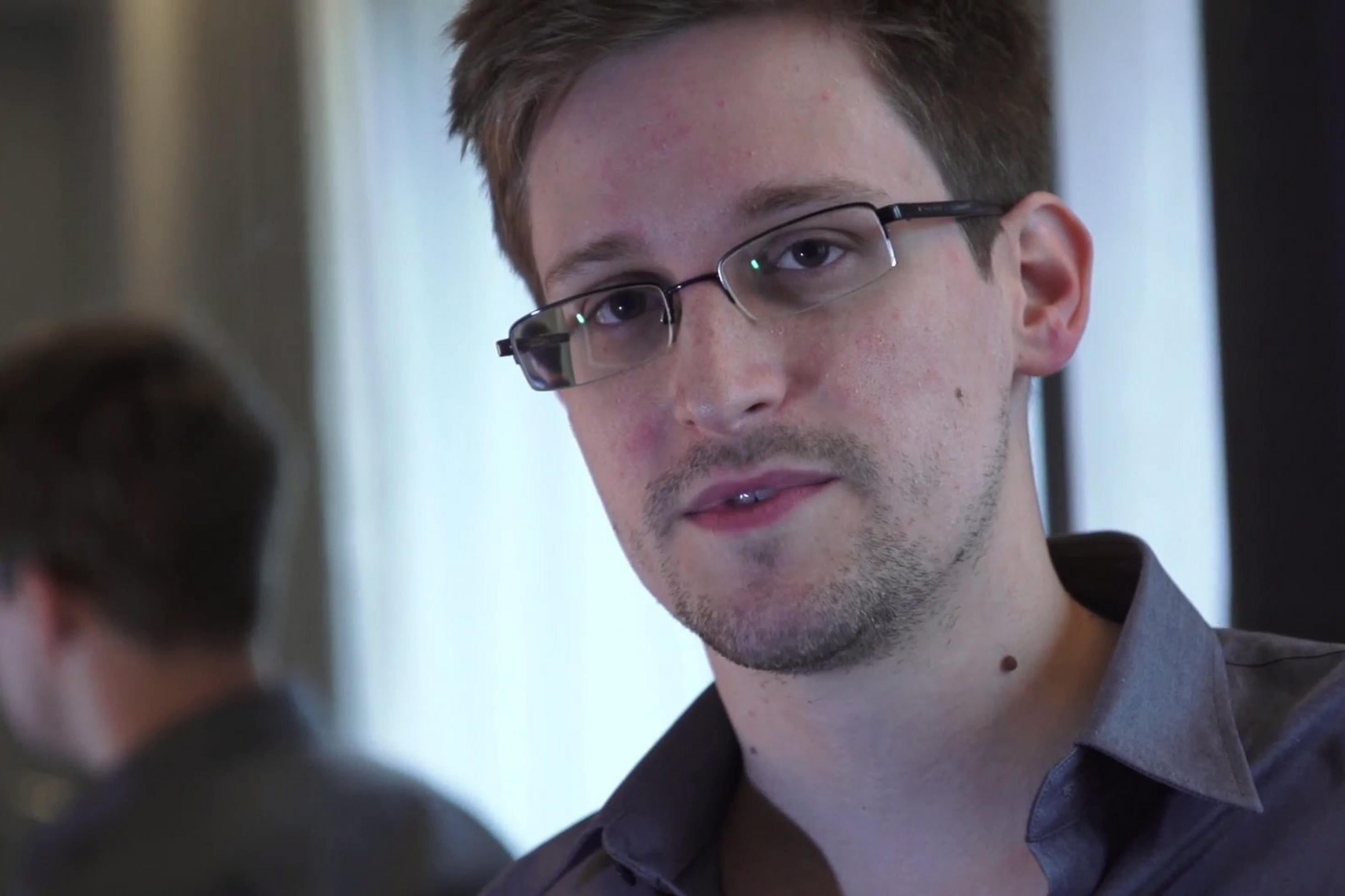 Edward Snowden – Ausschnitt aus dem Film von Glenn Greenwald/Laura Poitras.