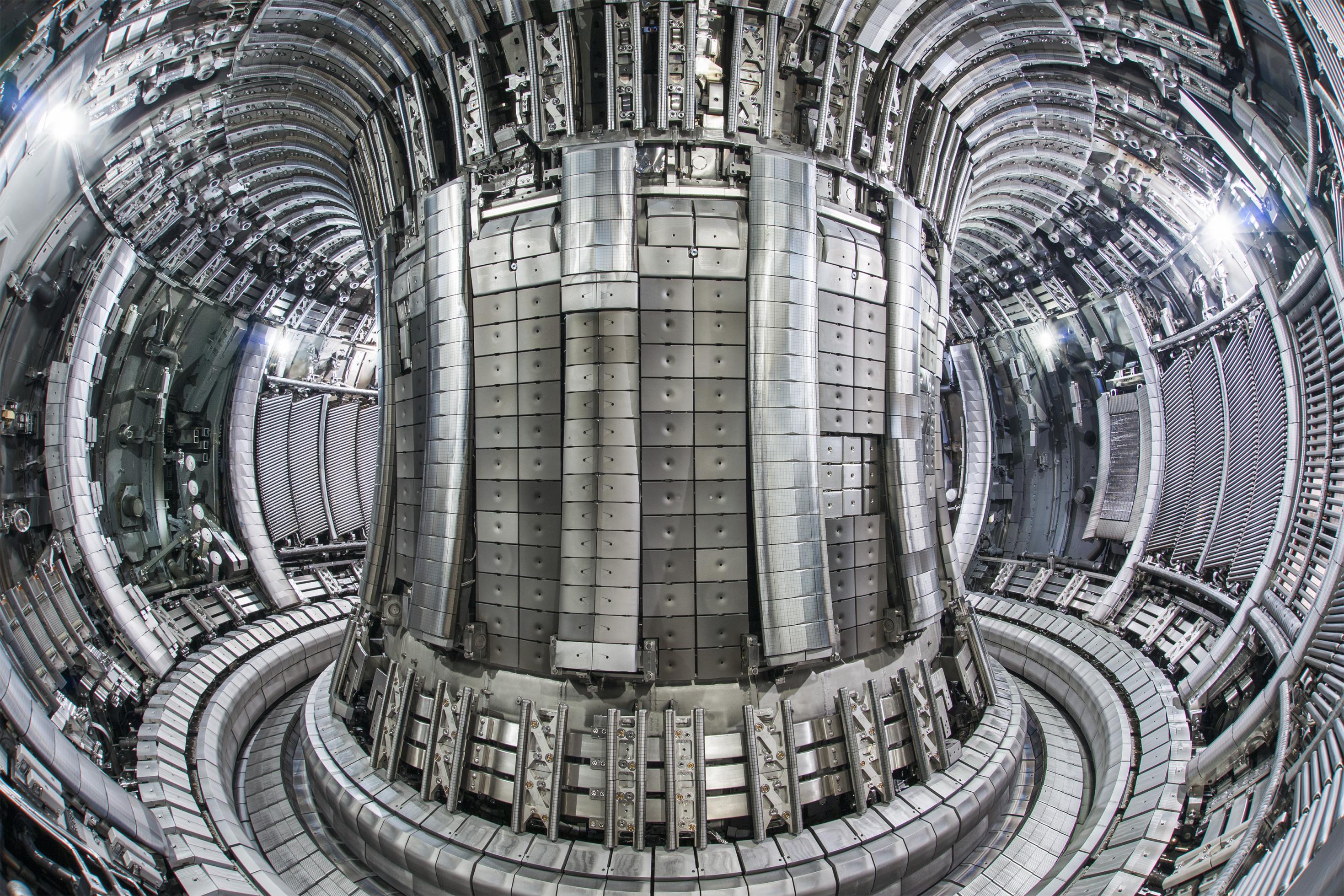 Reaktorkammer des europäischen Fusionsreaktors Jet bei Oxford
