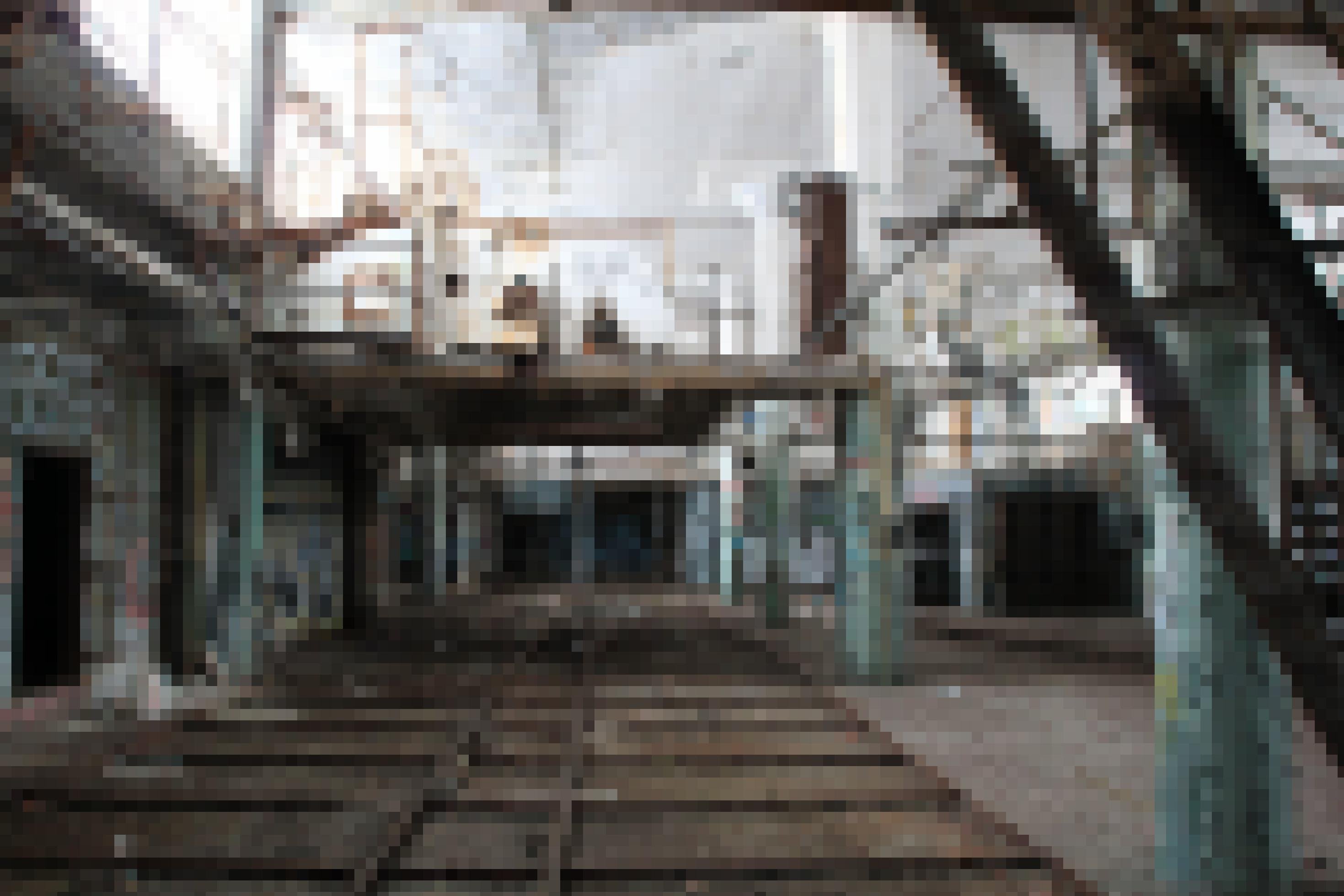 Eine marode und verlassene Fabrikhalle