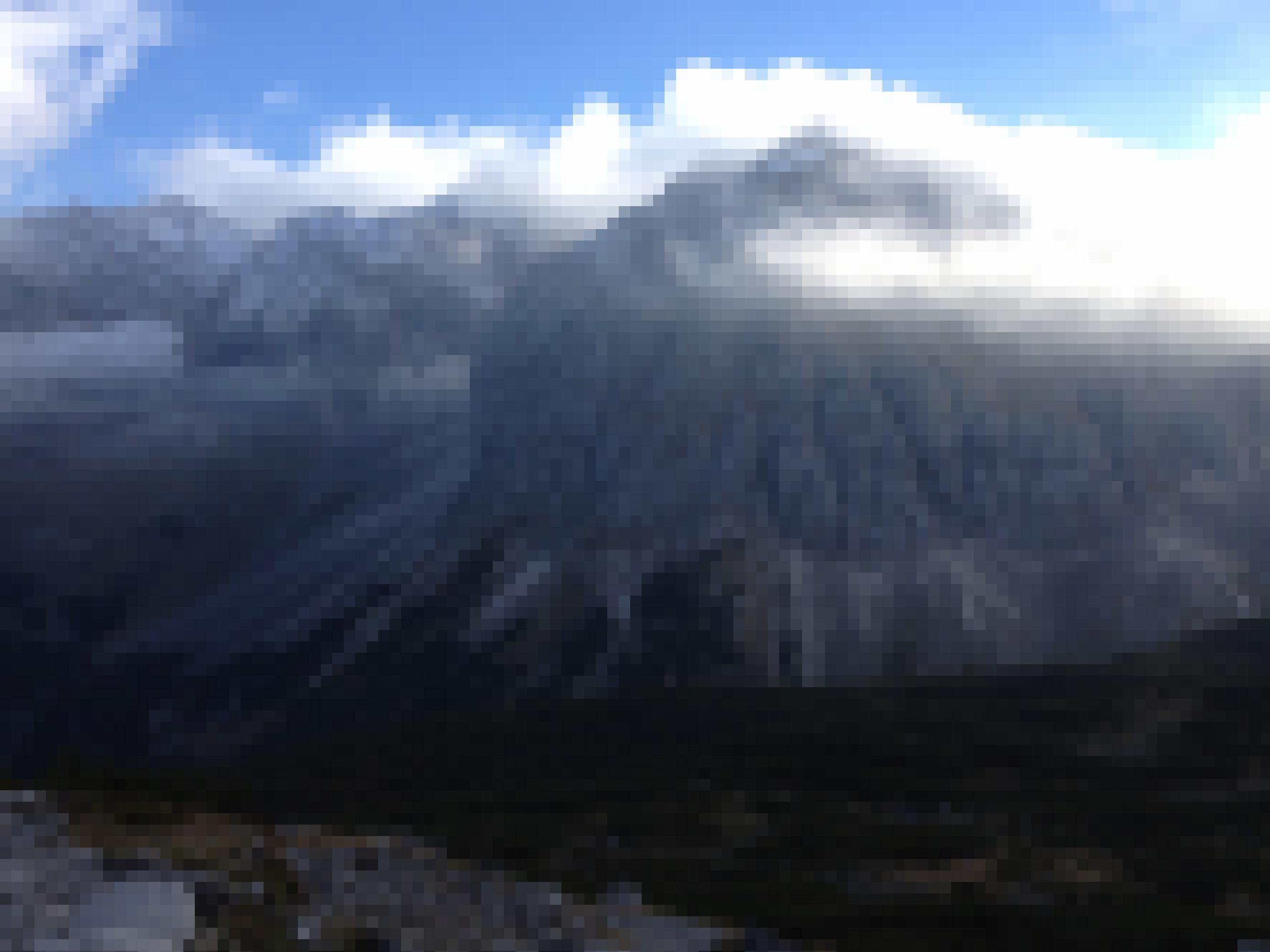 Berglandschaft im Karwendel in Wolken.