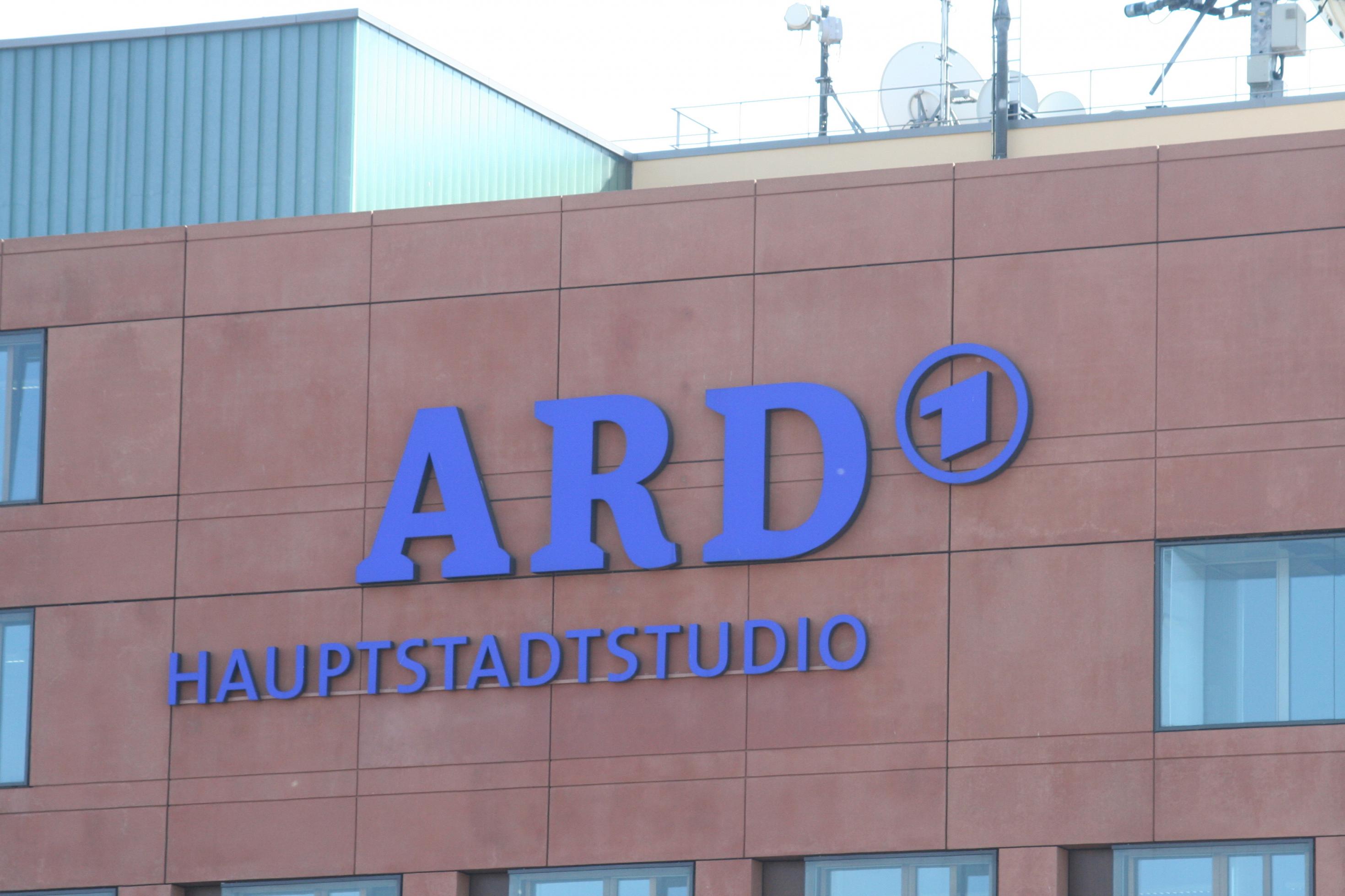 ARD-Hauptstadtstudio – Frontansicht