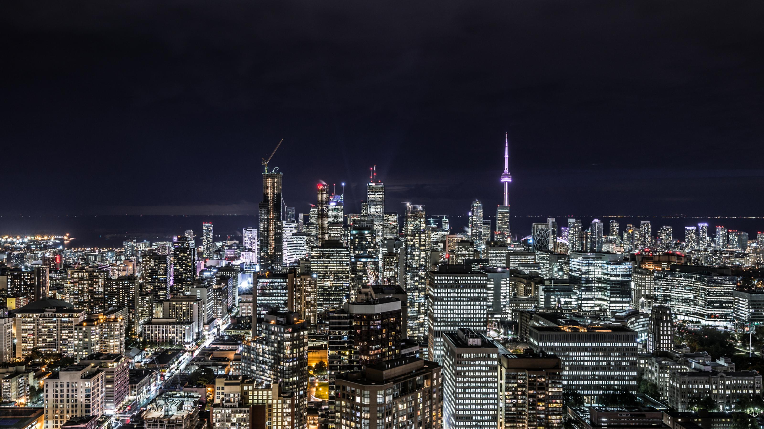 Das Bild stellt die Skyline von Toronto dar