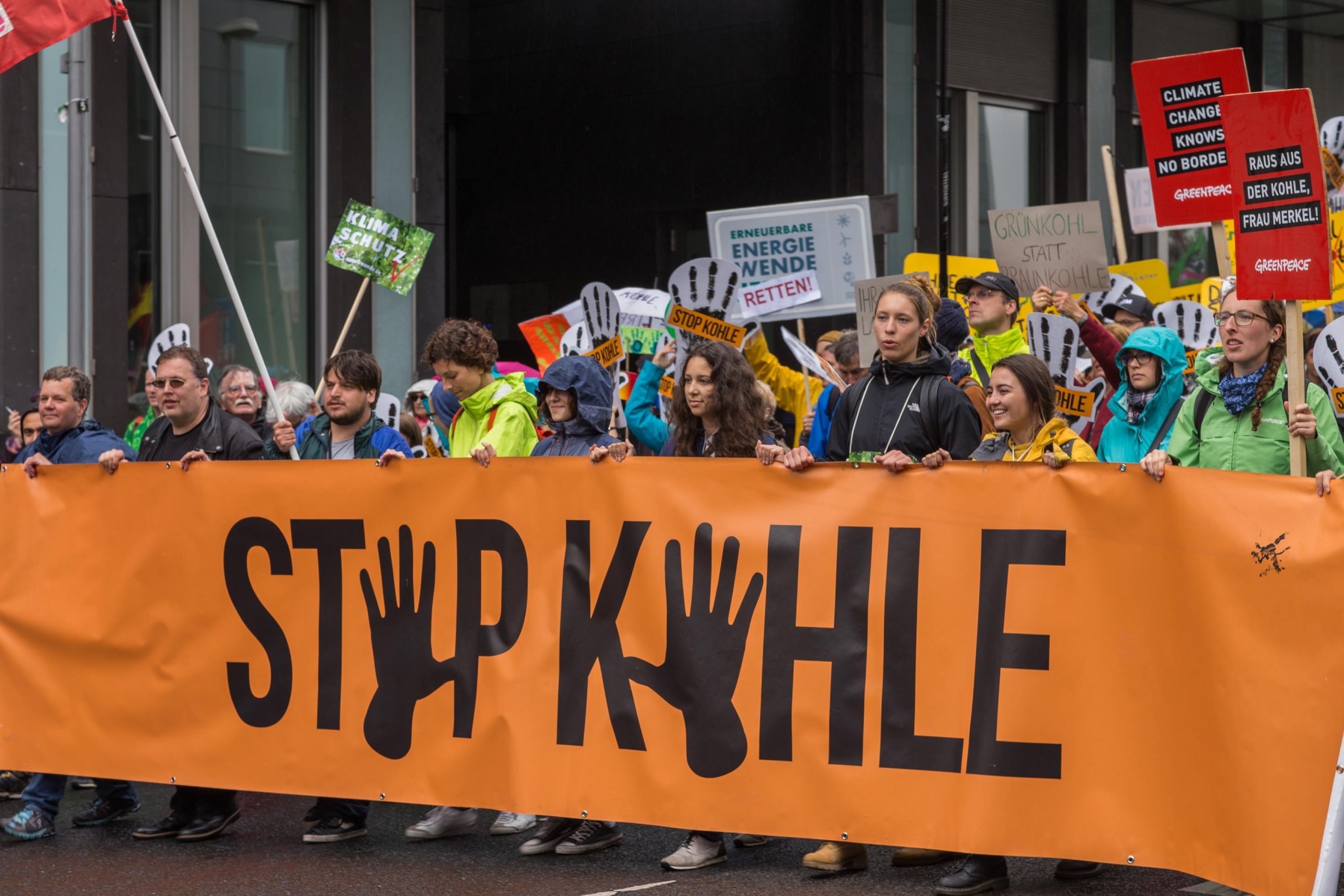 Demo in Berlin gegen Kohlekraftwerke.