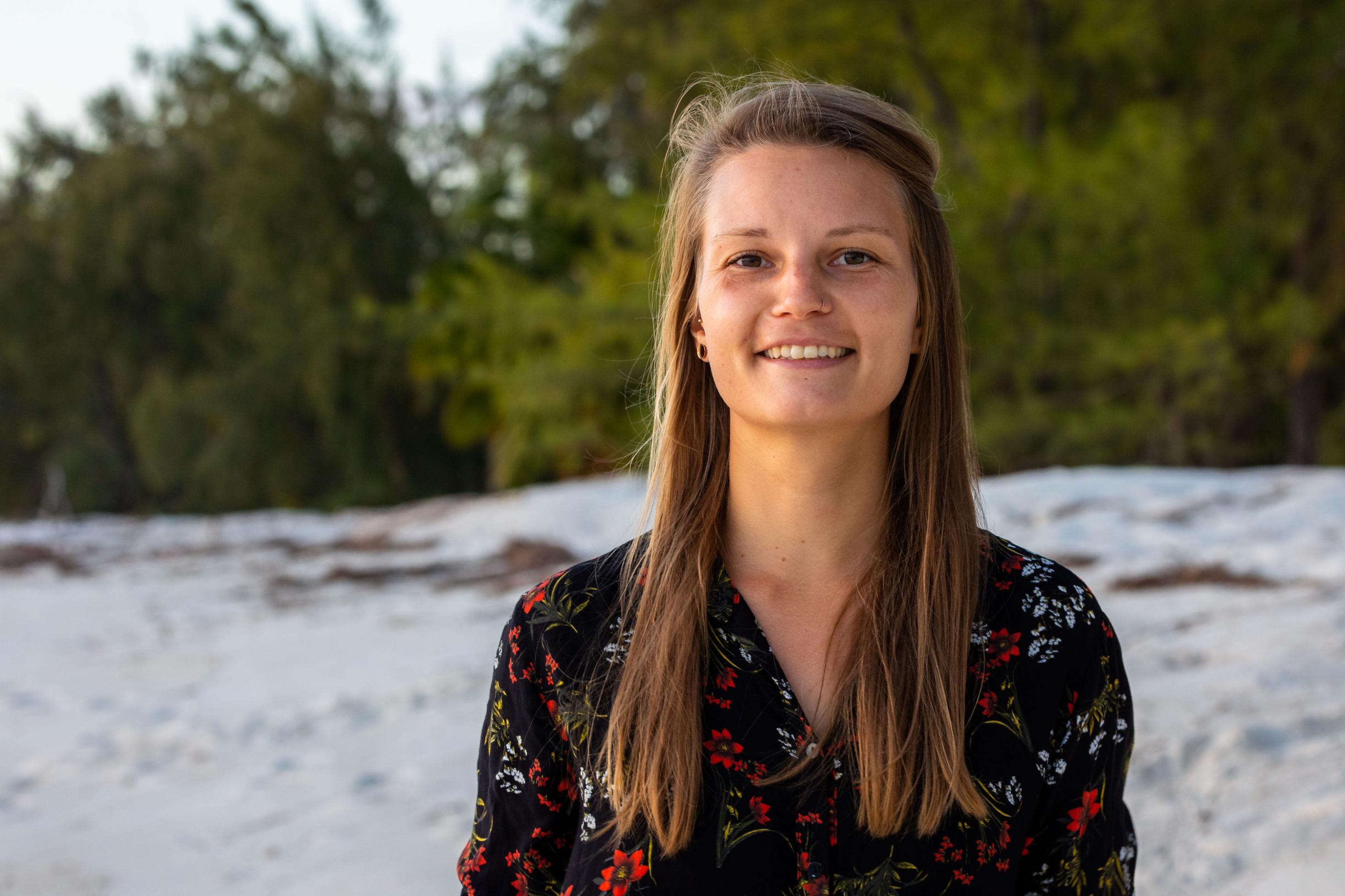 Portraitfoto der Meeresbiologin Anna Koester