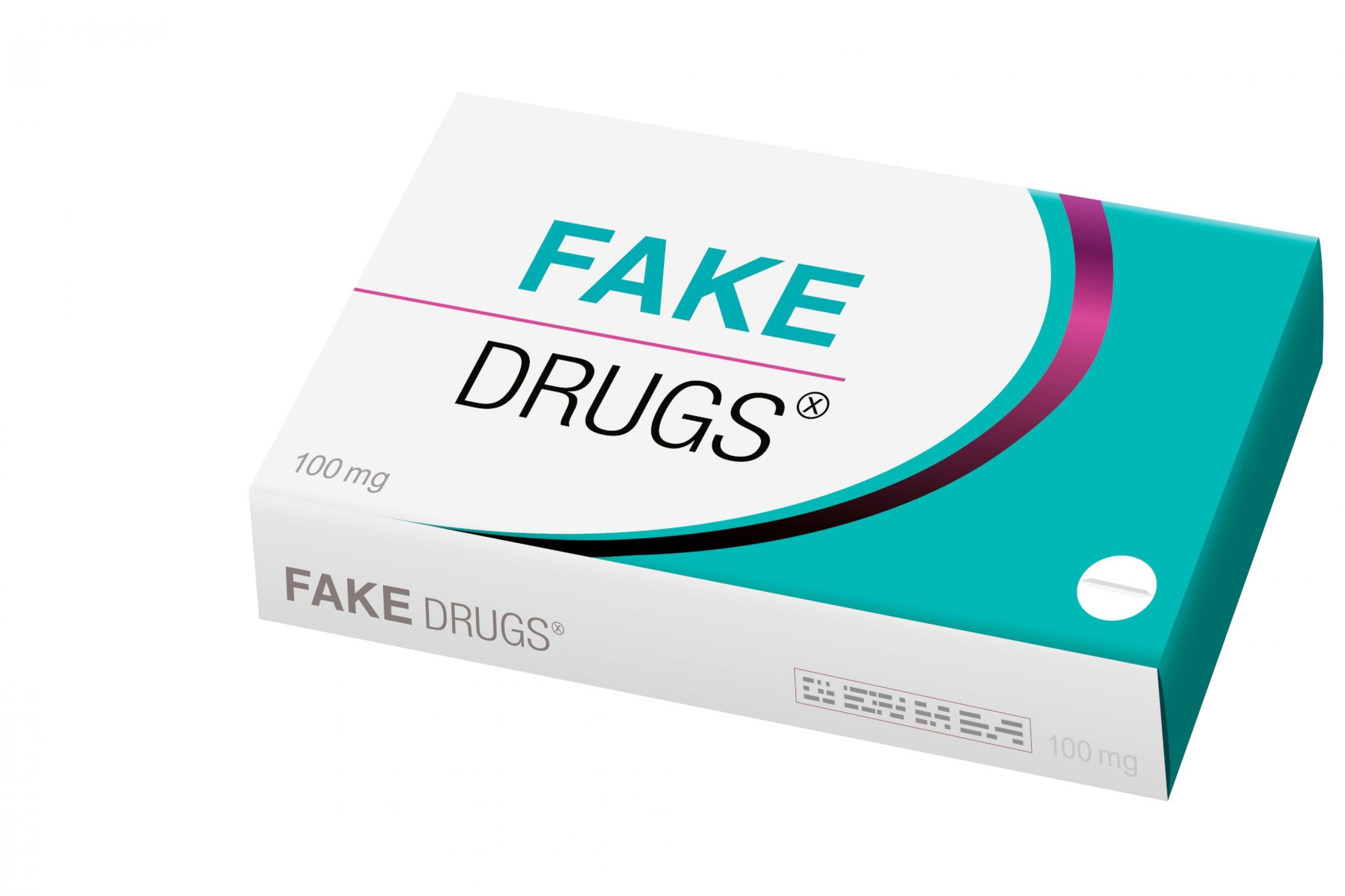 Eine weiße Medikamentenverpackung mit lila- und türkisfarbenem Muster und der Aufschrift „Fake Drugs“.