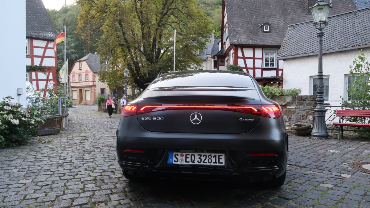Für Luxus ist Mercedes bekannt. Kann der Hersteller auch Elektroautos bauen?