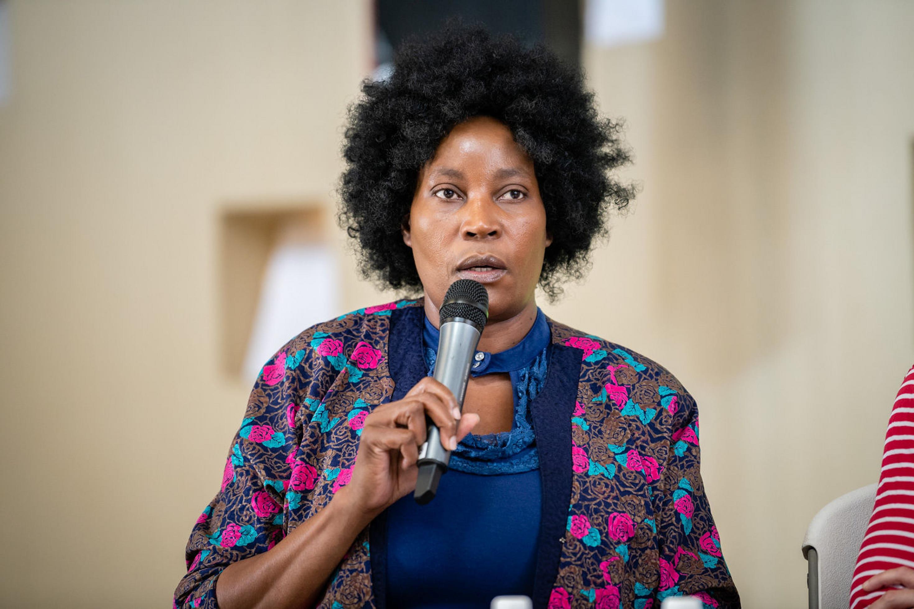 Nzila Marina Mubusisi bei ihrem Vortrag im Rahmen der Museumsgespräche