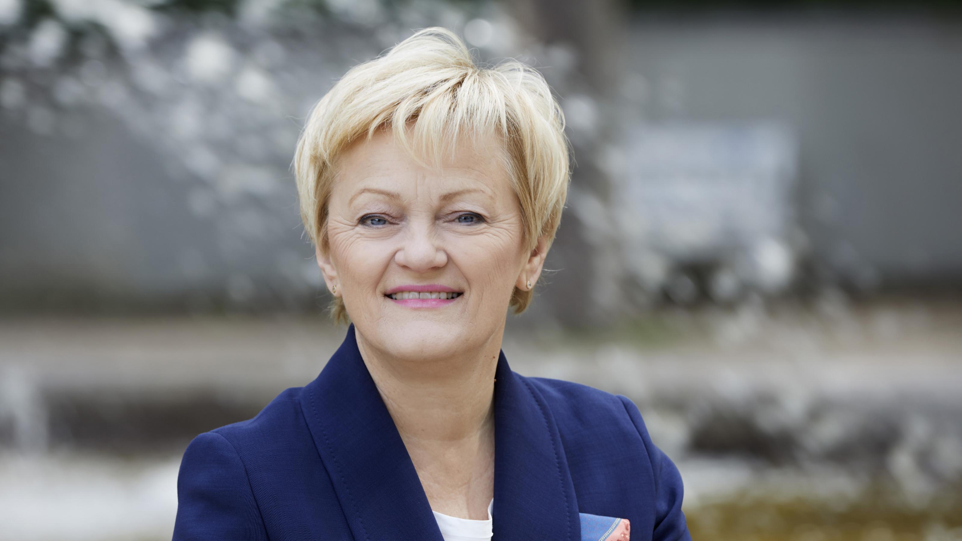 Porträtfoto der Grünen-Politikerin Renate Künast