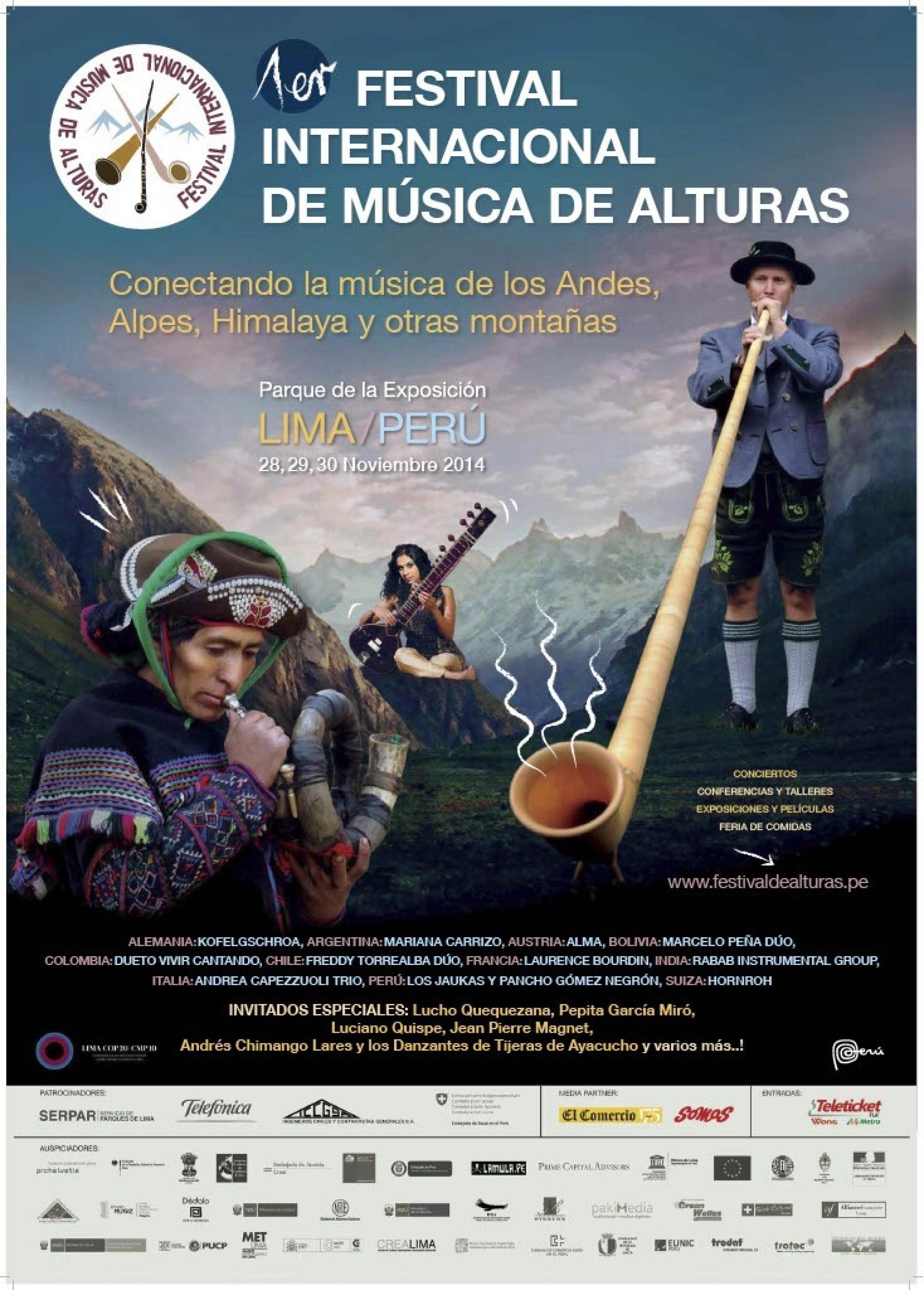 Ein Plakat im Hochformat, das das 1. Festival der Hochgebirgsmusik 2014 ankündet. Darauf ist, je gezeichnet, ein Alphornbläser in Tracht, ein Mensch aus den Anden mit Horn und im Hintergrund ein Sitarspieler zu sehen.